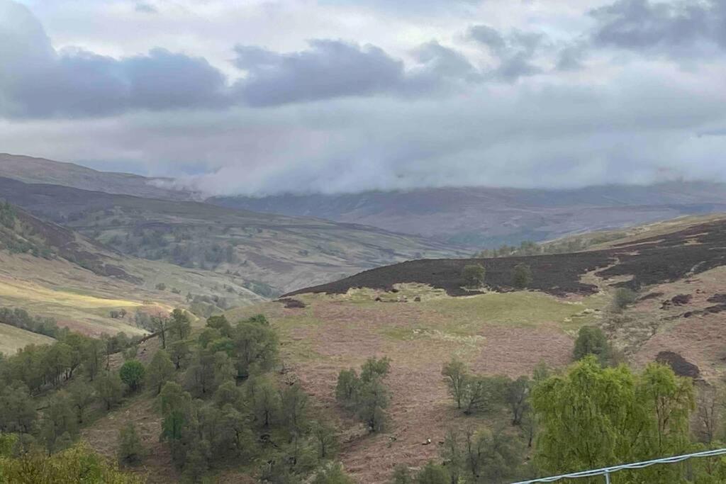 Holiday home Coorie Doon Cabin! Great Scottish Welcome *