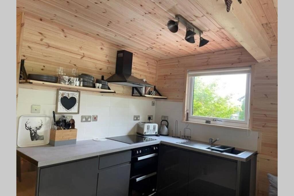Holiday home Coorie Doon Cabin! Great Scottish Welcome Fort Augustus