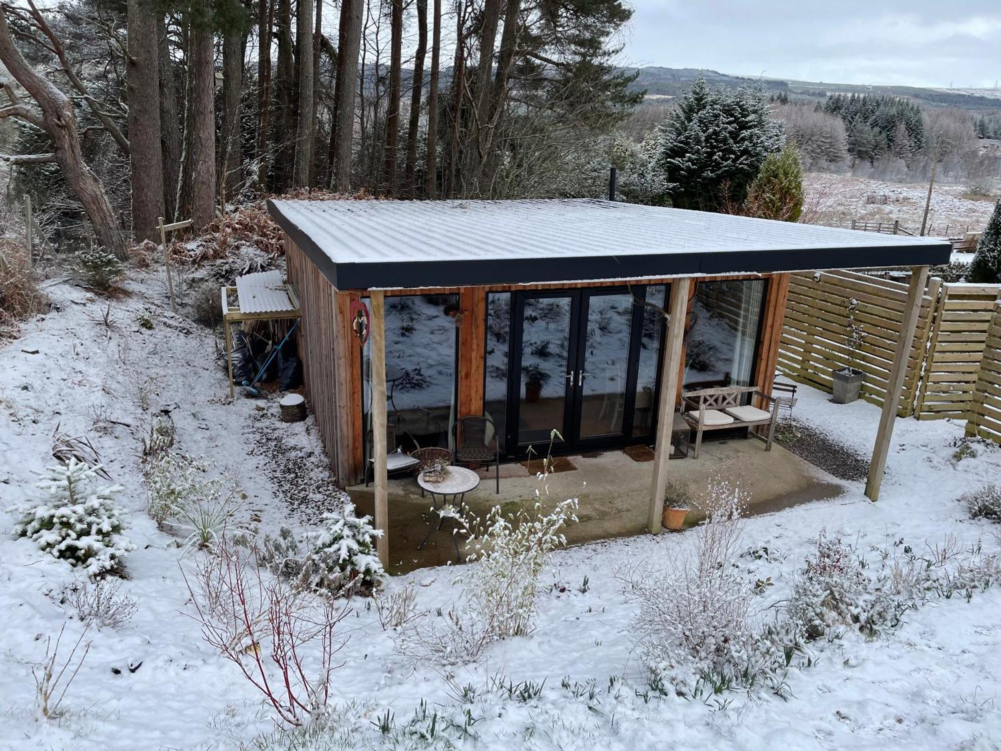 Coorie Doon Cabin! Great Scottish Welcome Holiday home Fort Augustus